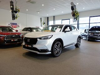 Honda HR-V 1.5 i-MMD 131pk CVT Advance Zwarte Grille en Sportpakket