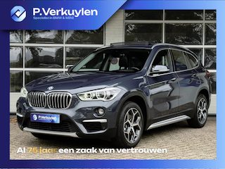 BMW X1 sDrive18i X LINE | HEAD UP | PANORAMA | CAMERA | STOELVERWARMING | PARKEERSENSOREN |