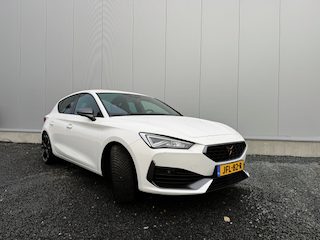 Cupra Leon 1.4 e-Hybrid VZ Business 245pk|Rijklaar prijs|19 inch|Stoel/stuur verw.|Navi|ACC|
