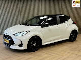 Toyota Yaris 1.5 Hybrid GR Sport AUT. CAMERA NAVIGATIE KEYLESS-GO LANE-ASSIST STOELVERWARMING AIRCO CRUISE