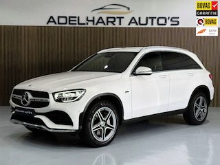 Mercedes-Benz GLC 300e 4MATIC Business Solution AMG / Sterren hemel / Lederen interieur / Navigatie full map / Adaptive