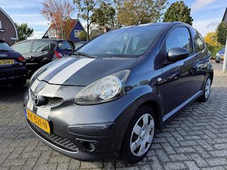 Toyota Aygo 1.4 D + Diesel, 999,-