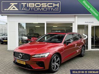 Volvo V60 2.0 T8 AWD R-Design BTW Panorama 360gr Head-up