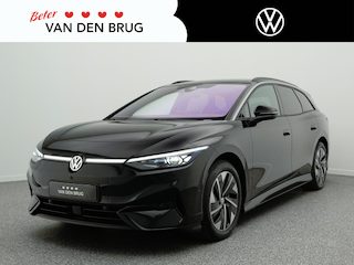 Volkswagen ID.7 Tourer Pro Business 77 kWh 286 pk | LED Matrix | SOH 97% | Warmtepomp | Trekhaak | 360 Area view | Elektrische achterklep | Stoel- & Stuurverwarming |