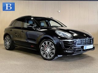 Porsche Macan 3.0 GTS-SPORT DESIGN-PANORAMA-LUCHTVERING-TREKHAAK-PDLS-SOUND-APPLE CARPLAY-COMPLEET