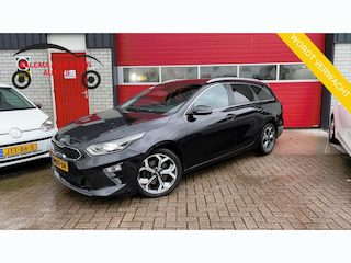 Kia Ceed Sportswagon 1.0 T-GDi ExecutiveLine TREKHAAK / PANO / FULL LED / JBL / STOELVERW / STOELVERKOELING / LEDER / KEYLESS / STUURVERW / NL-AUTO