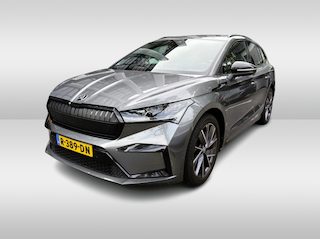 Skoda Enyaq iV 80 Sportline / Trekhaak / Panoramadak / Camera / Keyless / 20'' / Matrix LED / CarPlay / Sfeerverlichting / Stoel+Stuurverwarming / Dodehoek / DAB / ACC