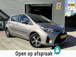 Toyota Yaris 1.0 VVT-i Aspiration NIEUWE APK, CAMERA, CAR PLAY