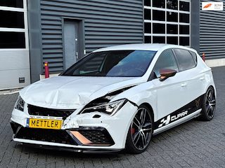 Seat Leon ST 2.0 TSI CUPRA 300 | Camera| Navigatie | Standkachel