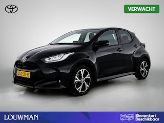 Toyota Yaris Hybrid 115 Dynamic Comfort Pack | Parkeersensoren | Stoelverwarming |