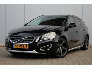 Volvo V60 1.6 T3 | Trekhaak | Clima / Cruise control | Leder | NAP | APK |