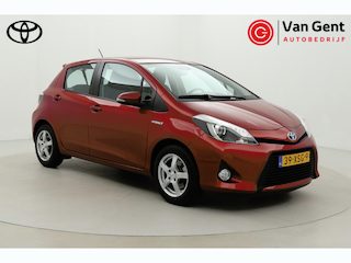 Toyota Yaris 1.5 Hybrid Dynamic | Keyless | Cruise Control | Clima | Camera | Premium audio | 15 inch | Bluetooth | Dakspoiler