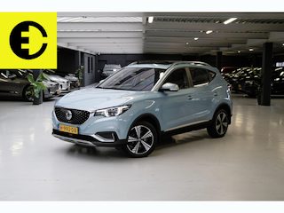 MG ZS EV Luxury 45 kWh | Leder | Stoelverwarming | Pano