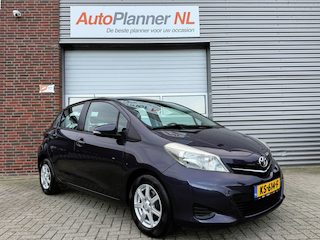 Toyota Yaris 1.3 VVT-i Aspiration I 5-Deurs I Airco I Navi