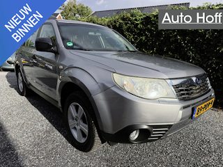 Subaru Forester 2.0 X Comfort Automaat | Airco | Cruise Control | LMV | Trekhaak | Stoelverwarming | APK tot 21-10-2027!