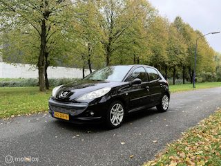 Peugeot 206 1.4 XS*NEW APK 10/27*AIRCO*ELEK. RAMEN