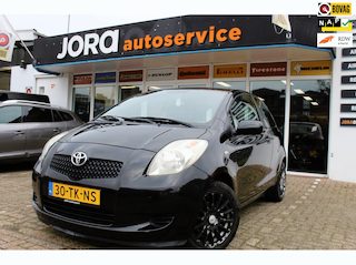 Toyota Yaris 1.3 VVTi Sol