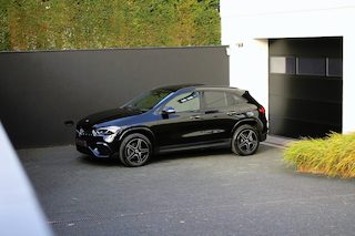 Mercedes-Benz GLA 250e, AMG-Line, Navi, 360 camera, Pano, Sfeerverl, ACC