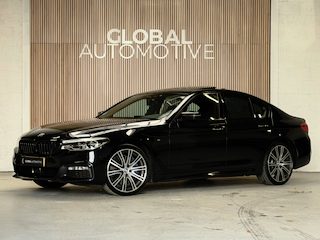 BMW 540i High Executive - M PAKKET - ACHTERWIEL AANGEDREVEN - SCHUIFDAK - M STOELEN - HARMAN KARDON
