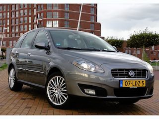 Fiat Croma 2.2 16V Automaat 138326km! Dealer oh Carplay