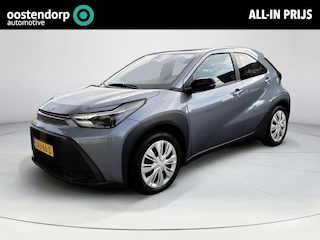Toyota Aygo Hybrid 115 play **FULL HYBRID/ ADAPTIEF CRUISE CONTROL/ PARKEERCAMERA**