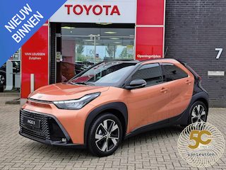 Toyota Aygo Hybrid 115 pulse NIEUW IN DE SHOWROOM DIRECT LEVERBAAR CINNAMON METALLIC