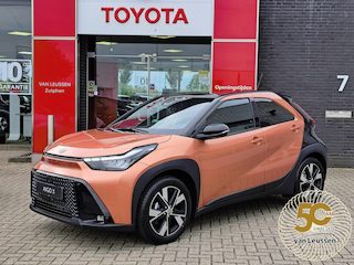 Toyota Aygo Hybrid 115 pulse NIEUW IN DE SHOWROOM DIRECT LEVERBAAR CINNAMON METALLIC