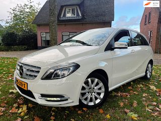 Mercedes-Benz B-klasse 180 Ambition Aut. DCT7 / A.C. / PDC