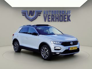 Volkswagen T-Roc 1.5 TSI Sport Trekhaak - Panodak - Stoelverwarming