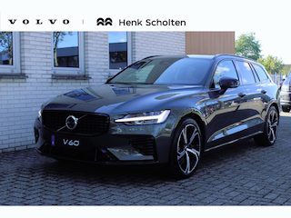 Volvo V60 T6 Plug-in hybrid AWD Plus Dark Apple carplay / Android auto | Nappaleder met ventilatie | Panoramadak | 19" lichtmetalen velgen | Achterbank verwarmd | Getint glas achter | Stoel- en stuurverwarming |