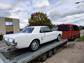 Ford Mustang HARDTOP V8 COUPE C CODE!