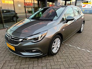 Opel Astra 1.0 Online Edition / Automaat / Apple Carplay / Trekhaak / LED