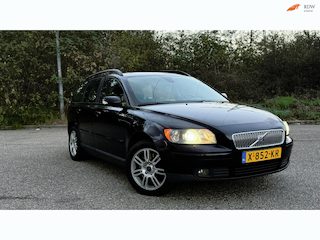Volvo V50 T5 AWD 220 PK Automaat Leder stoelverwarming Memory € 2.999