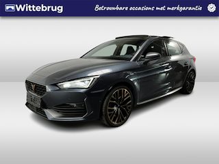 Cupra Leon 1.4 e-Hybrid VZ Performance / AUTOMAAT/ 245 PK/ NAVI/ FULL-LINK/ CAMERA/ MEMORY SEAT/ STUUR-STOELVERWARM./ ADAPT-CRUISE/ DODEHOEK/ 19'' LMV/ SUPER SPORTSTUUR