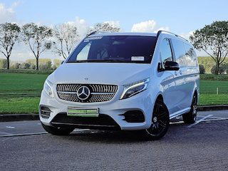 Mercedes-Benz V-klasse 300 CDI L3 XL Dubbele Cabine 4Mmatic AMG Night-Pakket Burmester Elektrische Zijdeuren Trekhaak Leer 236PK!