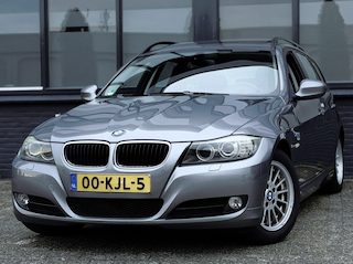 BMW 3-serie Touring 320i Business Line |Clima |CruiseC |PanoramaDak