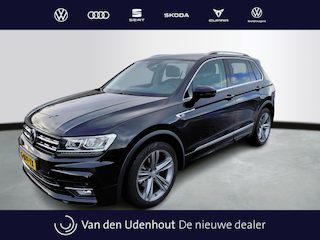 Volkswagen Tiguan 1.5 TSI ACT Highline | Panoramadak | Trekhaak | Camera | Elec. achterklep | Dynaudio |