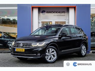 Volkswagen Tiguan 1.5 TSI Elegance | Trekhaak | Panodak | Cruise adaptief | Camera | Stoel+stuur verwarming | Matrix led | Elektrisch bedienbare achterklep | Achteruitrijcamera | Cruise control adaptief met Stop&Go | Elektrisch bedienbare achterklep met sensorsturing