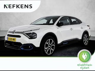 Citroën C4 Ë-C4 X Shine 50 kWh 136pk | Accu 96% | Navigatie | Achteruitrijcamera | Half Lederen comfortstoelen | Climate Control | Adaptieve Cruise Control | Full Led koplampen | Winterpakket | Head-up display | Parkeersensoren v+a | Keyless | Dodehoeksensor | Apple Carplay / Android Auto | Bluetooth | DAB+ radio | Donker getint glas | 18" lichtmetalen velgen |
