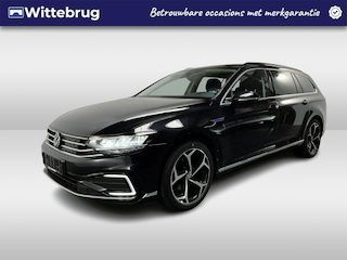 Volkswagen Passat Variant 1.4 TSI PHEV GTE Business / AUTOMAAT/ PANO/ ELEKTR. TREKHAAK/ MASSAGE/ NAVI/ APP-CONNECT/ STUUR-STOELVERWARM./ ADAPT-CRUISE/ 19'' LMV/ CAMERA