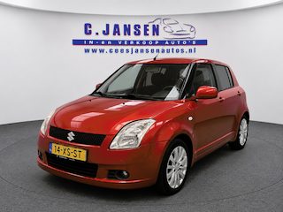 Suzuki Swift 1.5 Exclusive Leuke auto! | Trekhaak | Airco | parkeersensoren | 16" Lichtmetalen velgen | Airco | Bluetooth