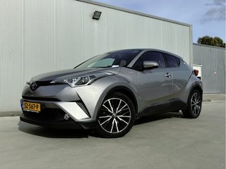 Toyota C-HR 1.8 Hybrid Energy Automaat | Achteruitrijcamera | Cruise control adaptief | Keyless | Stoelverwarming |
