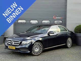 Mercedes-Benz E-klasse 220 d Lease Edition | Panoramadak | Burmester | Camera | Sfeerverlichting | Widescreen |