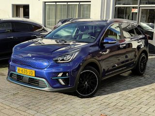 Kia Niro E-Niro ExecutiveLine 64 kWh, SOH 93,4%,Stoelverwarming,Apple Carplay/Android,Stuurverwarming,Stoelverkoeling