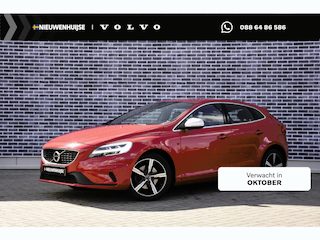 Volvo V40 2.0 T4 Business Sport | R-Design | Parkeersensoren | Stoelverwarming | Cruise Control | Climate Control | LED Koplampen | Lichtmetalen Velgen 17 inch | High Performance Audio | Bluetooth | Navigatie