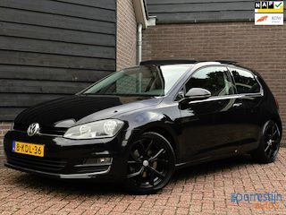 Volkswagen Golf 1.4 TSI Highline | Automaat | Panorama | Trekhaak | PDC | Cruise