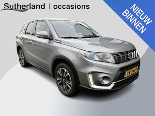 Suzuki Vitara 1.4 Boosterjet AllGrip Stijl 140pk | Panoramadak | Trekhaak | Stoelverwarming | Adaptive Cruise |