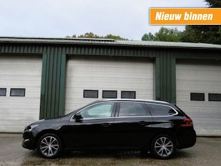 Peugeot 308 1.2 PURETECH ALLURE