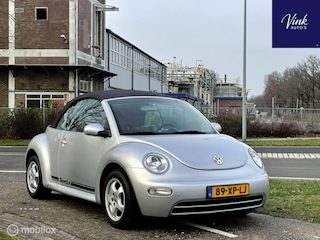 Volkswagen Beetle New Cabriolet 1.6 Highline