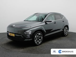 Hyundai Kona Premium 65.4 kWh | Wit leder | 360 camera | Elektrische bedienbare voorstoelen | | Achterruitverwarming | Achterstoelen verwarmd | Achteruitrijcamera
